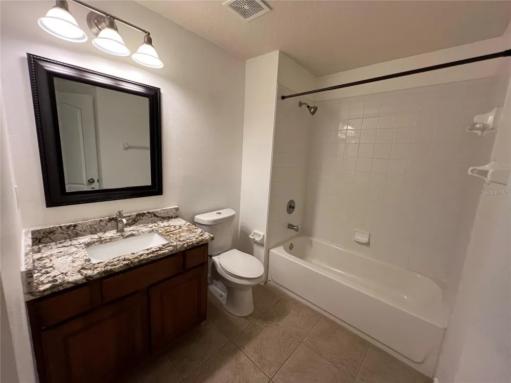 26543 CASTLEVIEW WAY Wesley Chapel, FL 33544