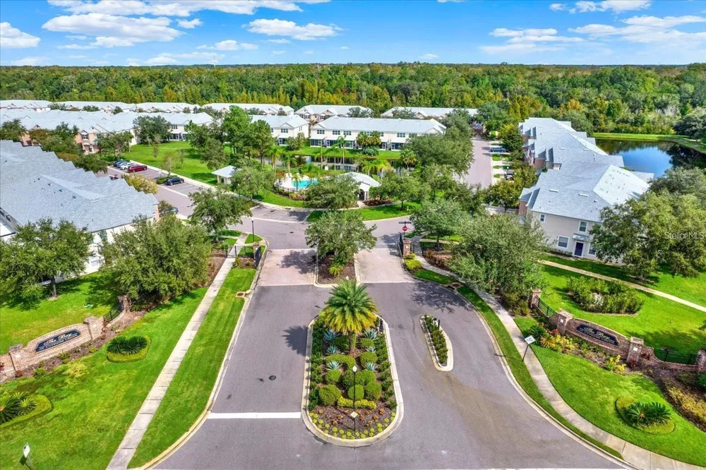 26543 CASTLEVIEW WAY Wesley Chapel, FL 33544