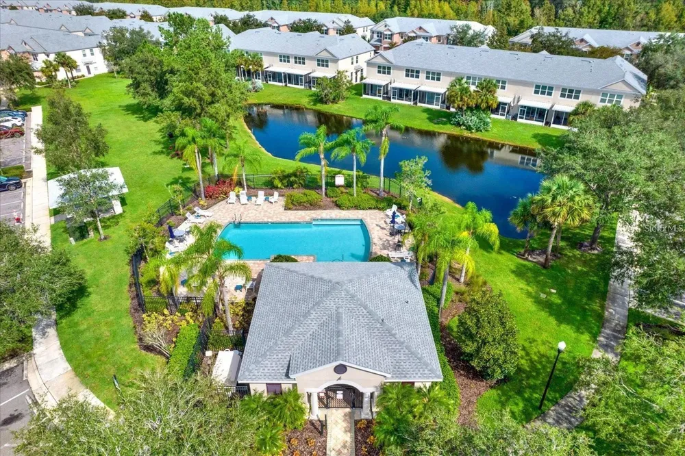 26543 CASTLEVIEW WAY Wesley Chapel, FL 33544