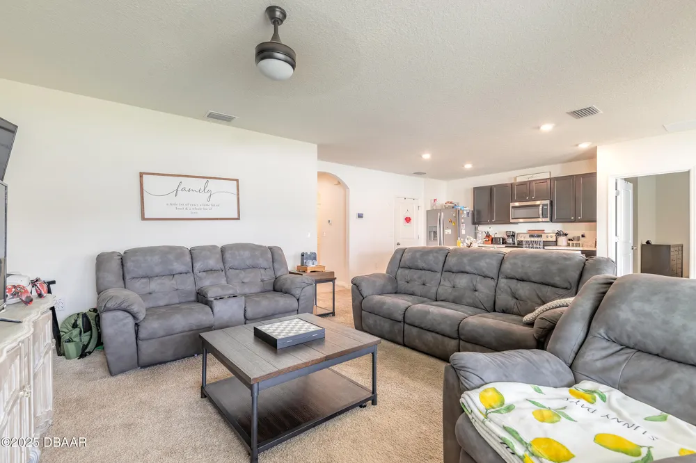 4273 NE 29th Place ocala, FL 34470
