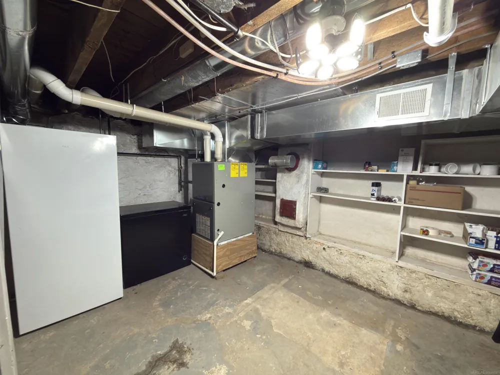 1451 Loree Road Bridgehampton Township, MI 48419