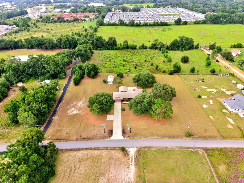 4711 COUNTY ROAD 134 Wildwood, FL 34785