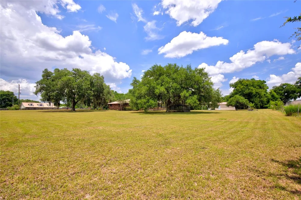 4711 COUNTY ROAD 134 Wildwood, FL 34785