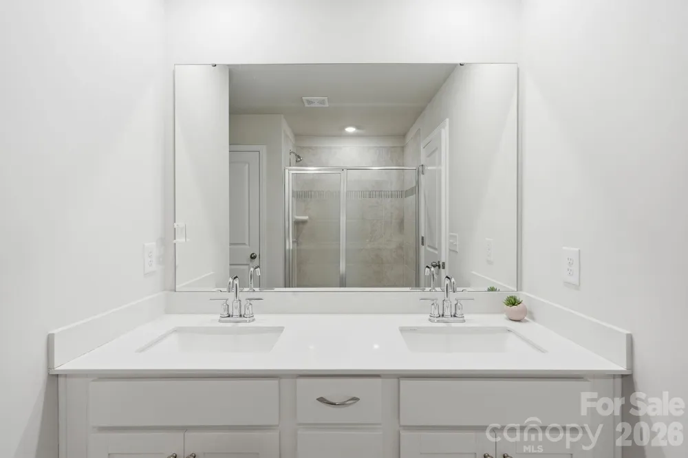 9830 Old Garden Circle Gastonia, NC 28056
