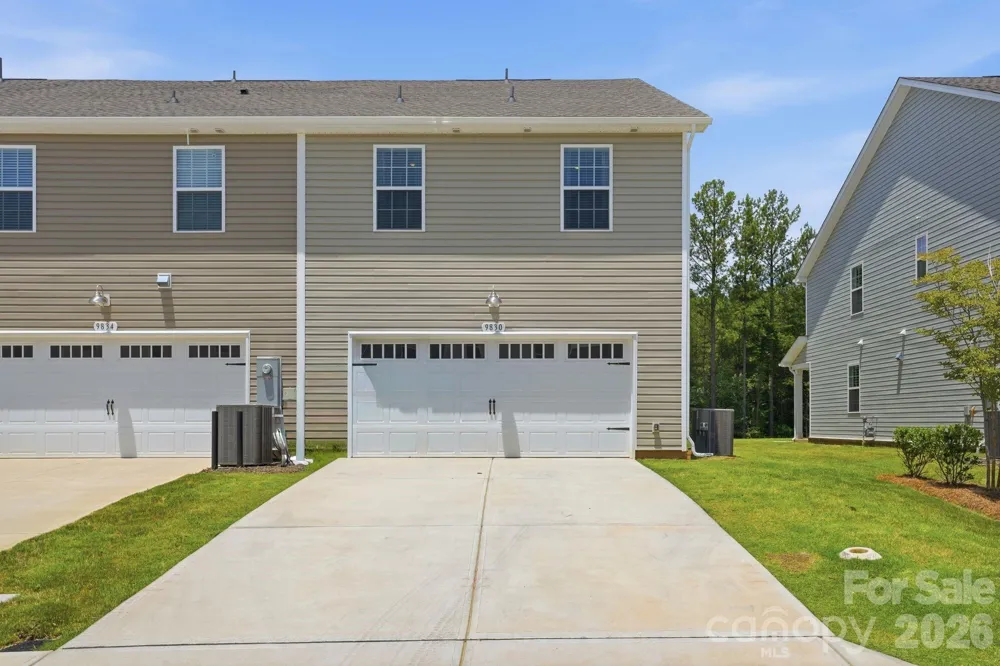 9830 Old Garden Circle Gastonia, NC 28056