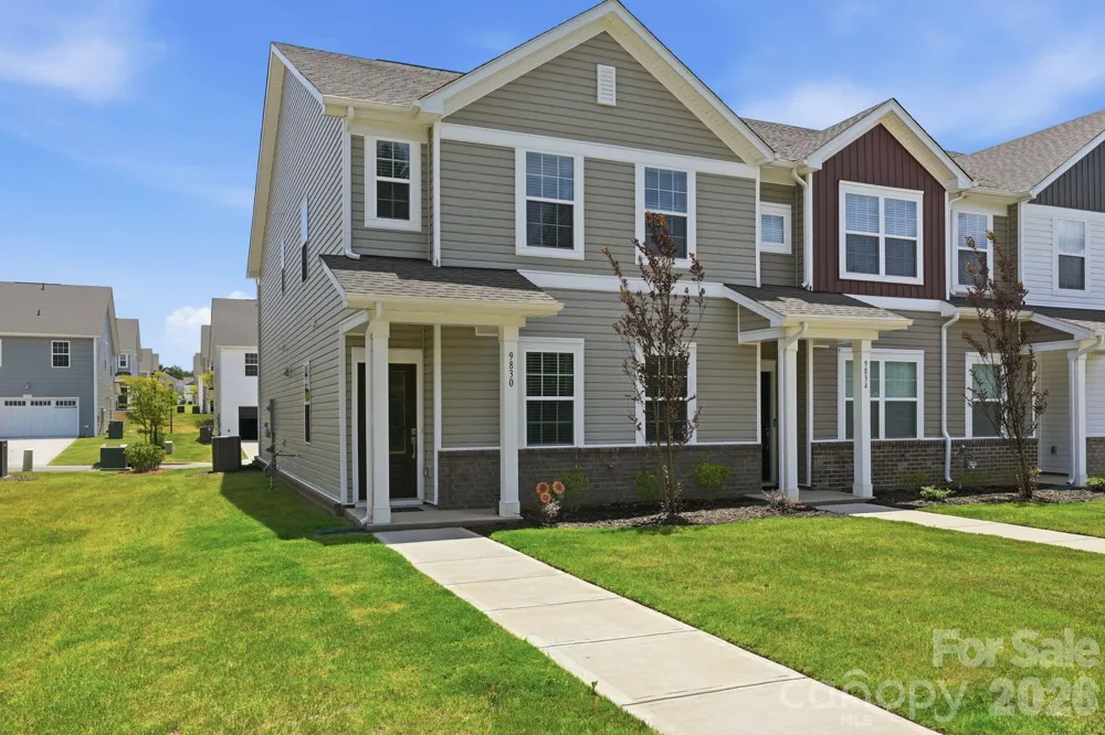 9830 Old Garden Circle Gastonia, NC 28056