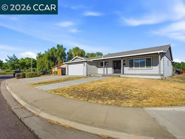 200 Tanganyka Ct Antioch, CA 94509
