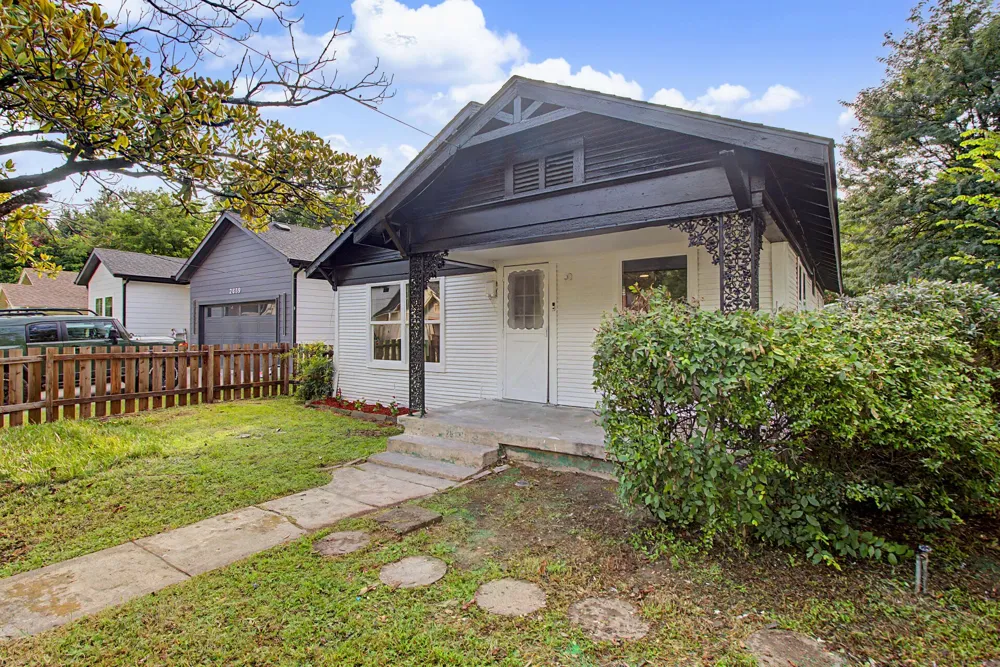 2643 Marburg Street Dallas, TX 75215