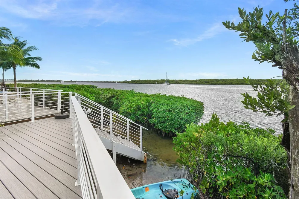 2408 Harbour Cove Drive Fort Pierce, FL 34949