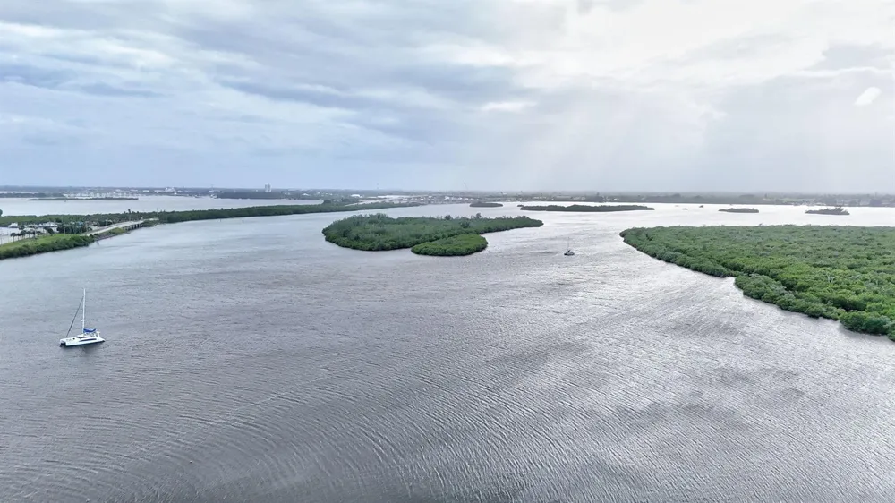 2408 Harbour Cove Drive Fort Pierce, FL 34949