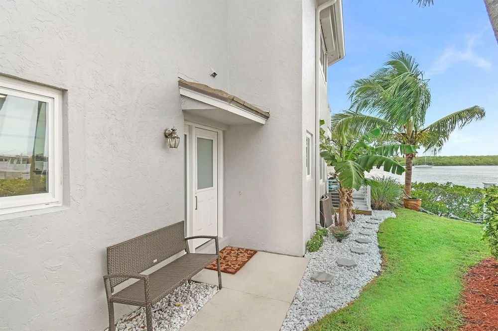 2408 Harbour Cove Drive Fort Pierce, FL 34949