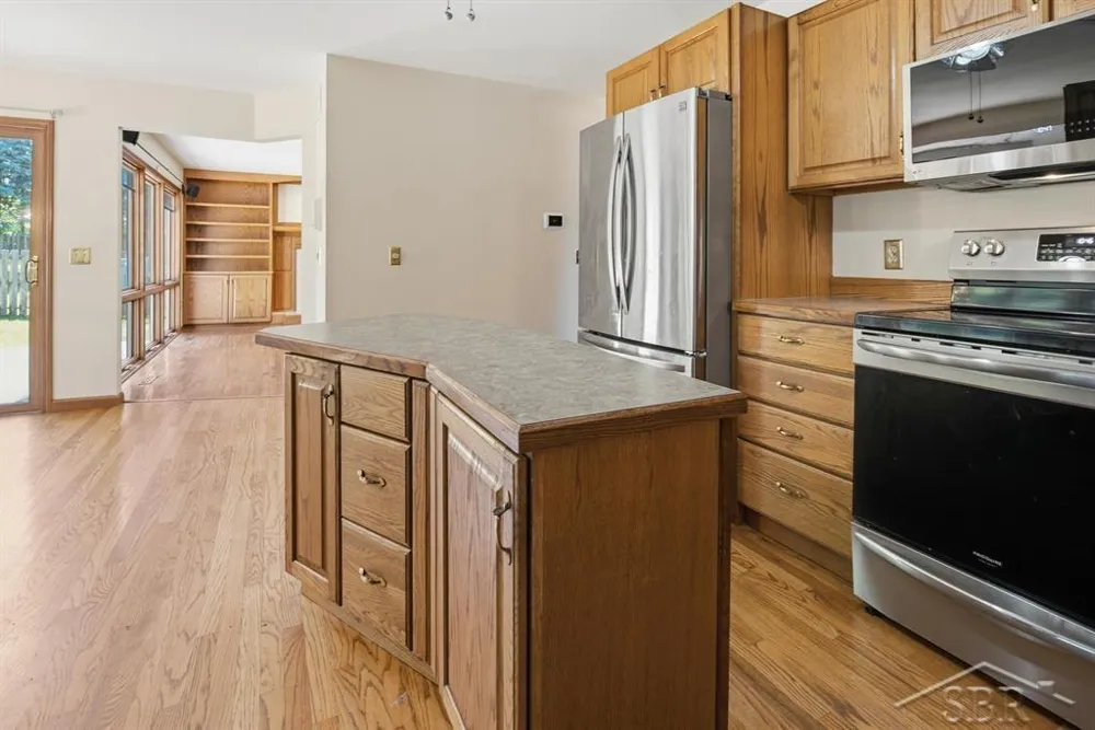 4708 Trail Wood Circle Midland City, MI 48642