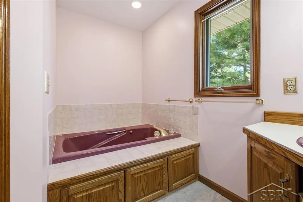 4708 Trail Wood Circle Midland City, MI 48642