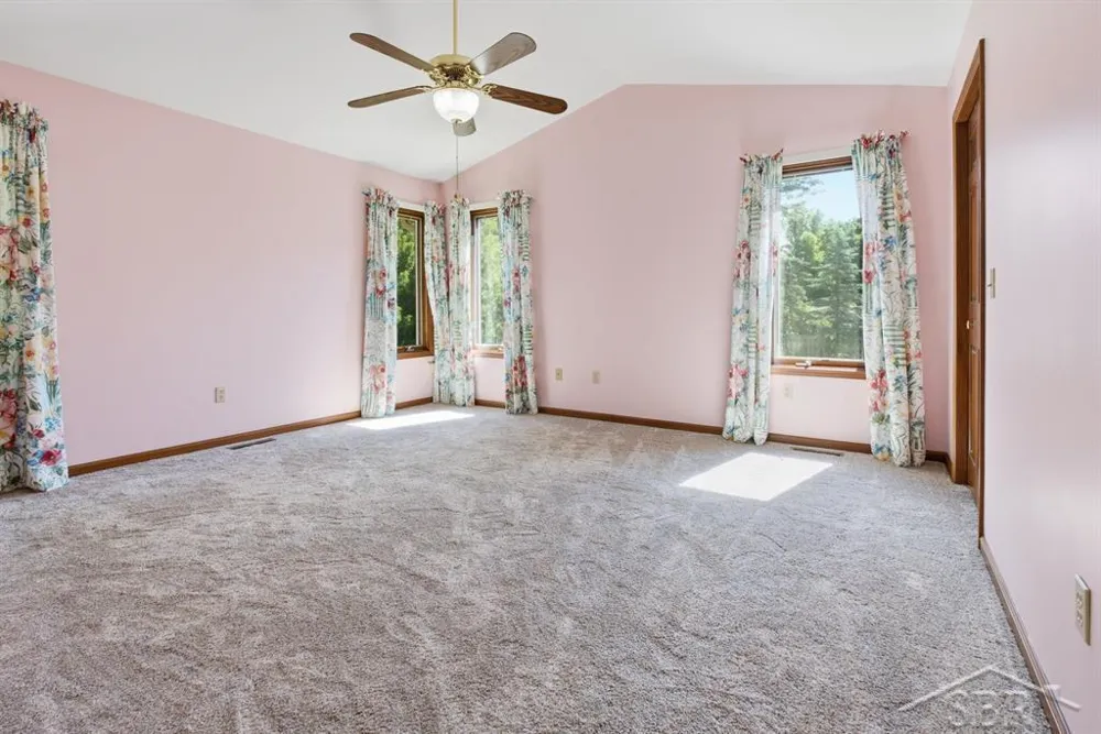4708 Trail Wood Circle Midland City, MI 48642