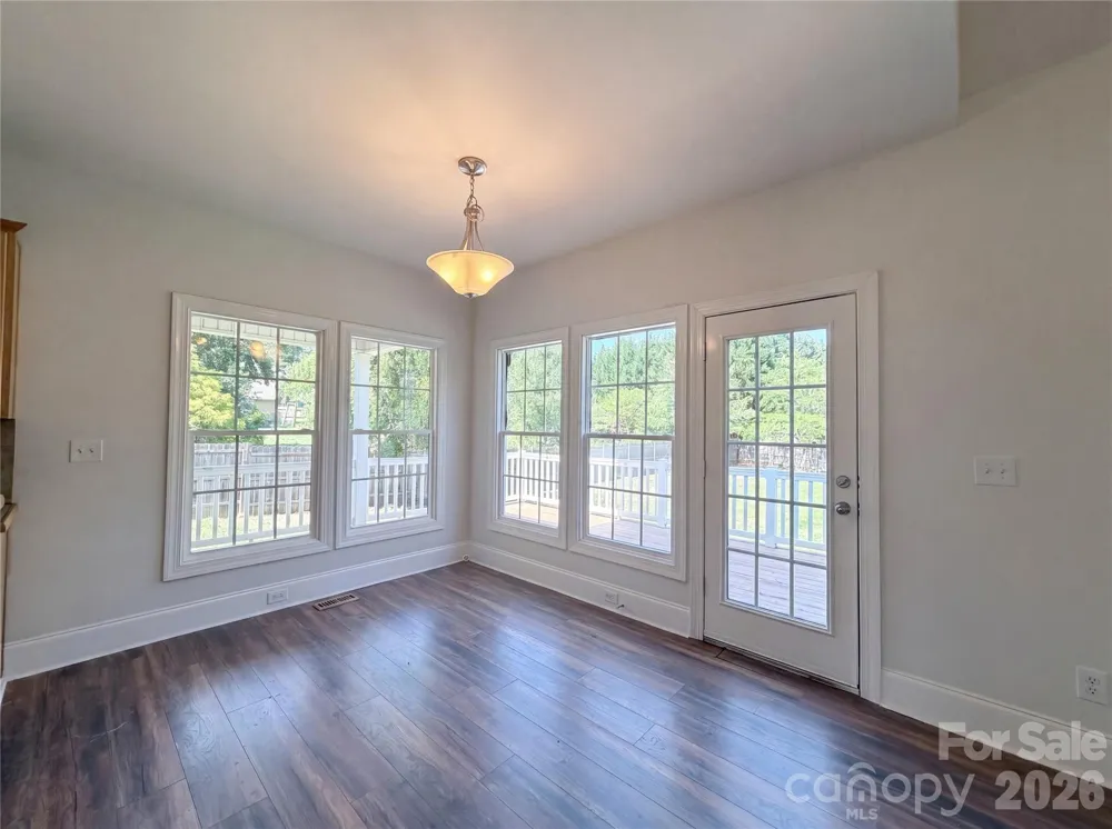 4990 Sagittarius Circle Denver, NC 28037