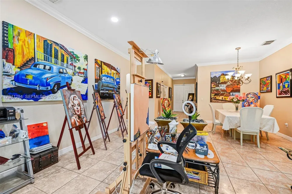 21401 SW 187th Ave Miami, FL 33187