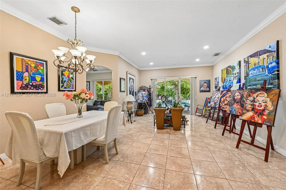 21401 SW 187th Ave Miami, FL 33187