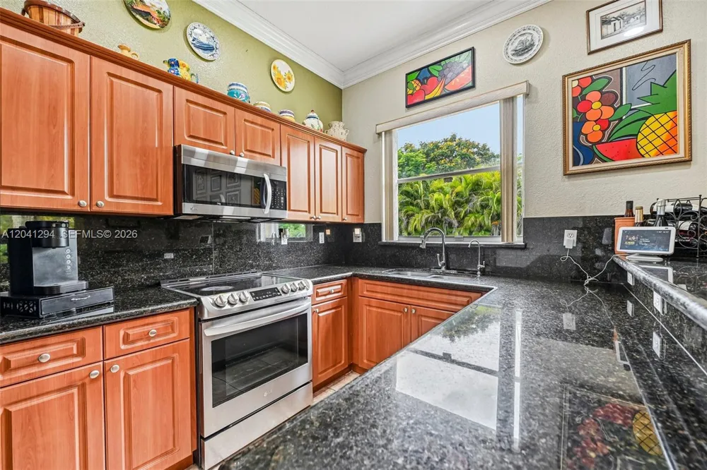 21401 SW 187th Ave Miami, FL 33187