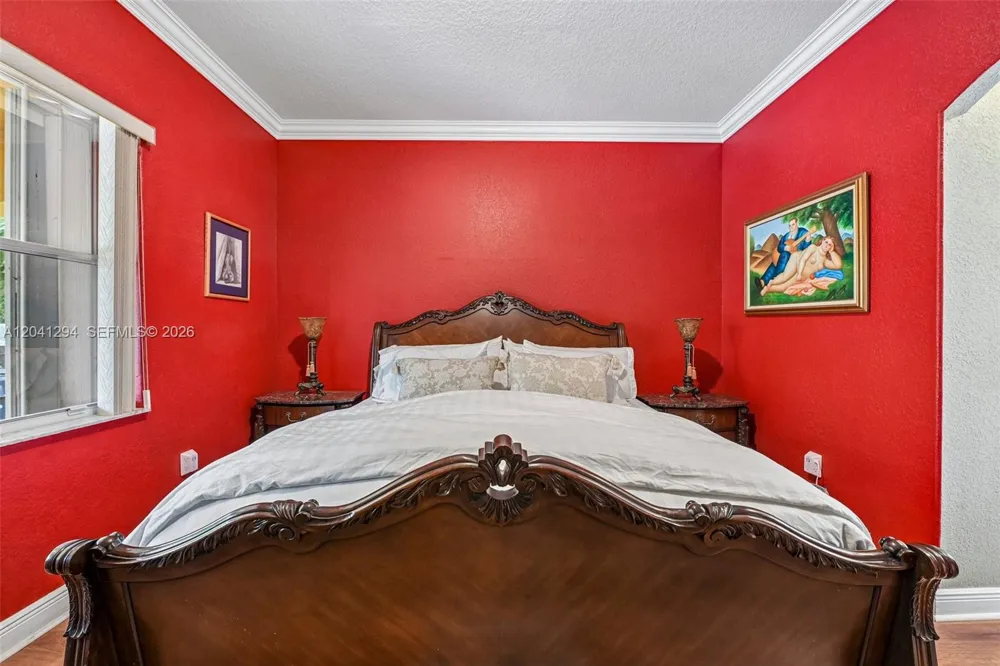 21401 SW 187th Ave Miami, FL 33187