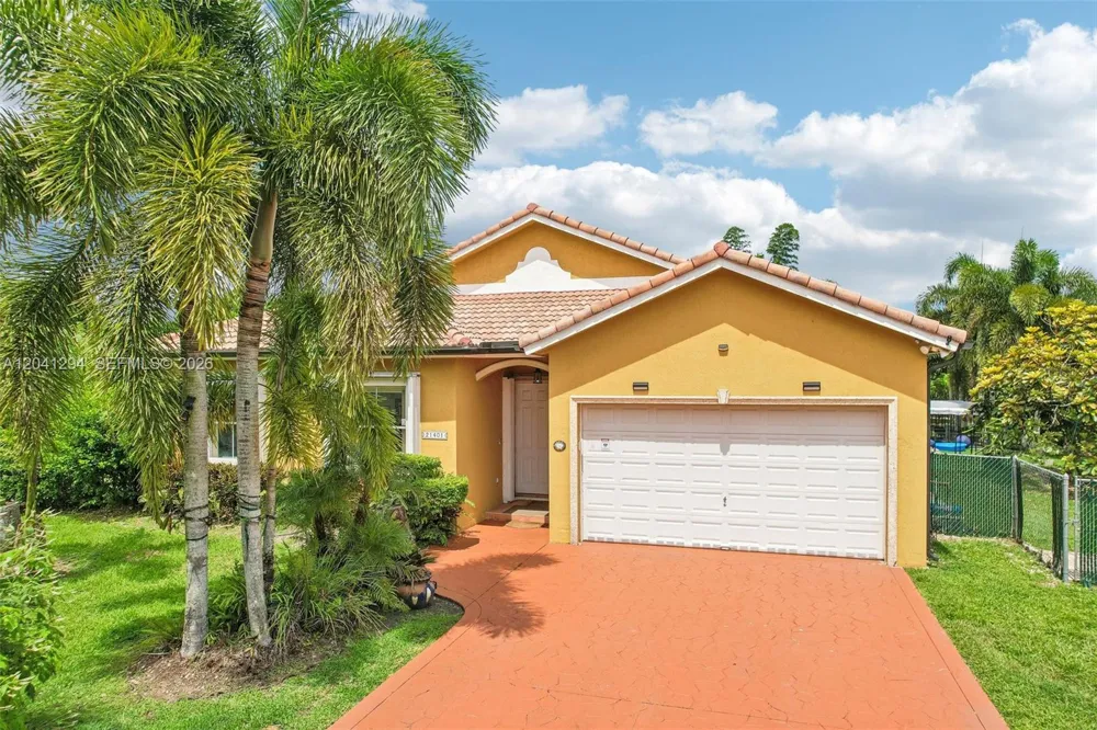 21401 SW 187th Ave Miami, FL 33187