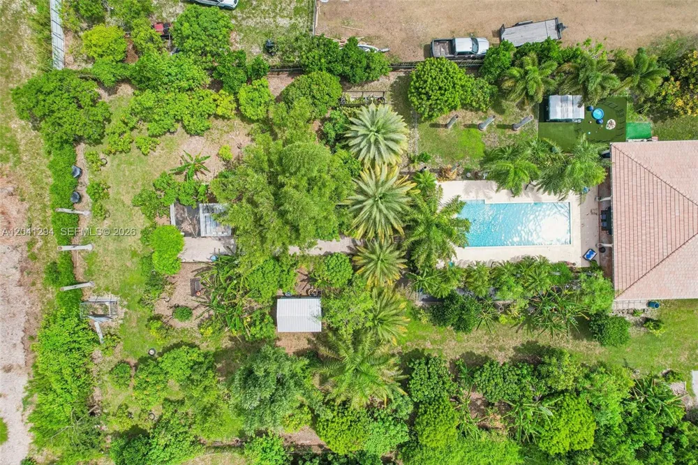21401 SW 187th Ave Miami, FL 33187