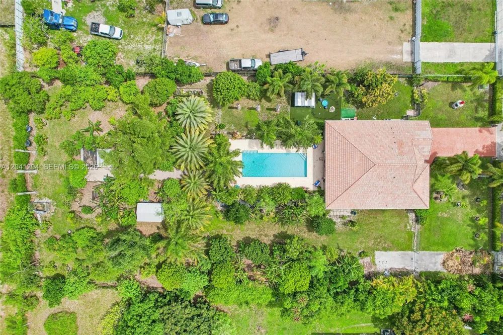 21401 SW 187th Ave Miami, FL 33187
