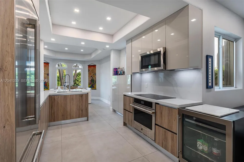 20940 NE 31st Pl Aventura, FL 33180