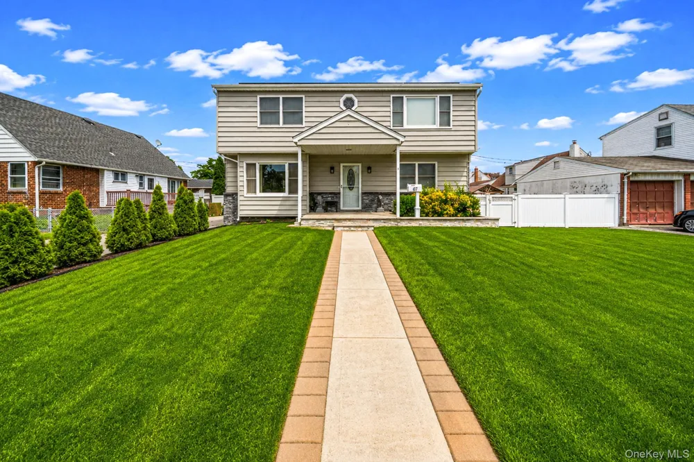 67 Douglas Drive East Meadow, NY 11554