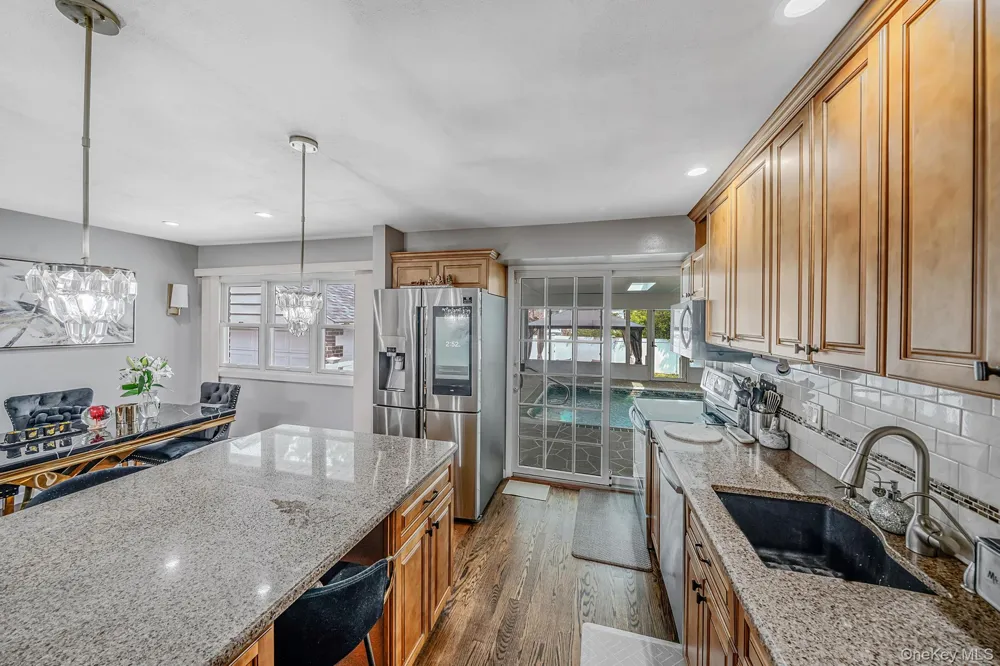 67 Douglas Drive East Meadow, NY 11554
