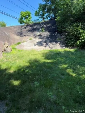 18 Orange Avenue Suffern, NY 10901