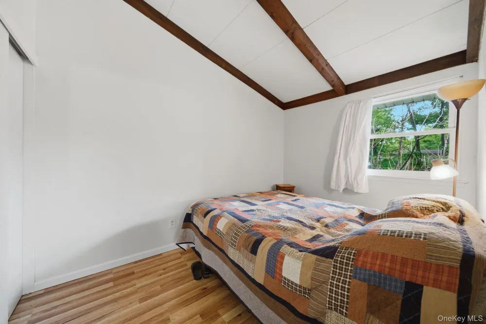 16 Lodge Lane East Setauket, NY 11733