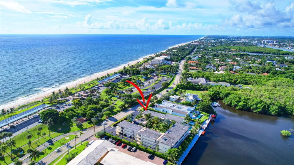 6520 Ocean Boulevard #30 Ocean Ridge, FL 33435
