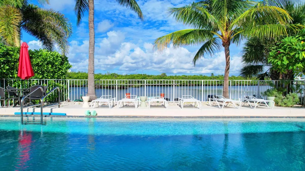 6520 Ocean Boulevard #30 Ocean Ridge, FL 33435
