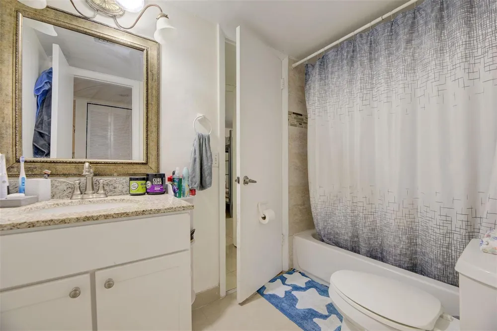 3777 NW 78th Avenue NW #10D Hollywood, FL 33024
