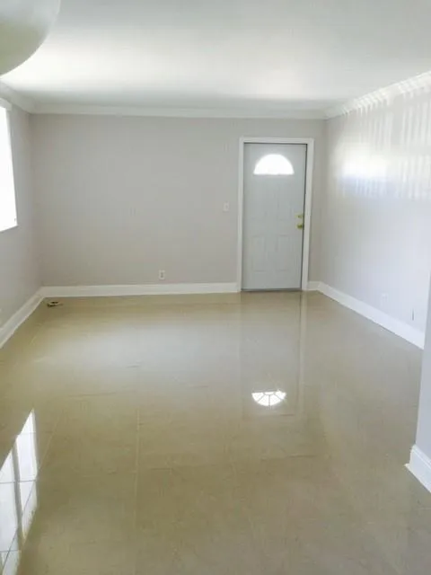 3777 NW 78th Avenue NW #10D Hollywood, FL 33024