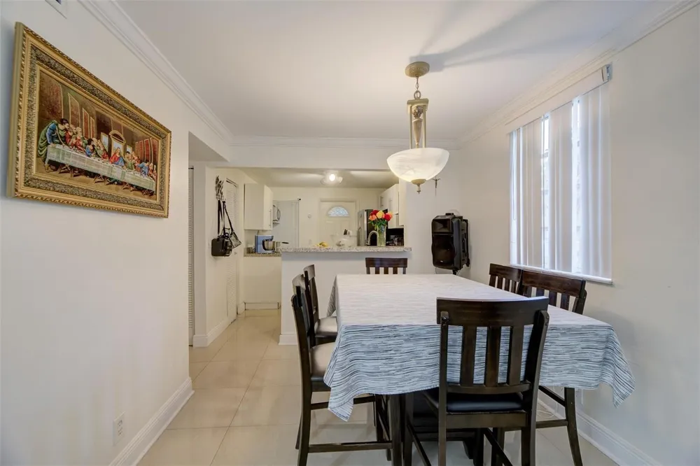 3777 NW 78th Avenue NW #10D Hollywood, FL 33024