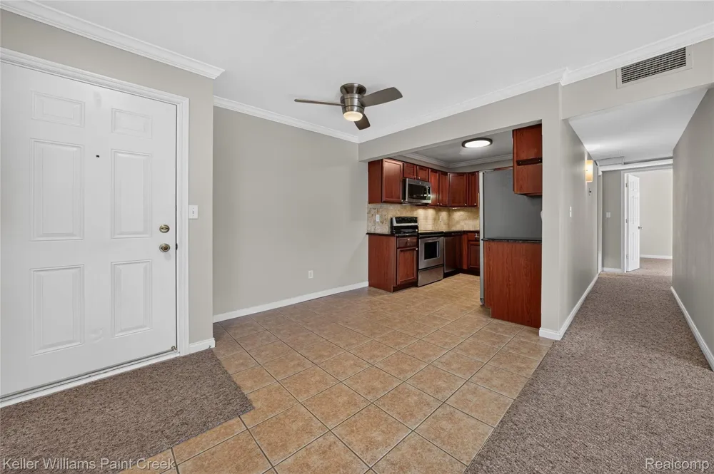 2309 Walton Boulevard #36 Rochester Hills City, MI 48309