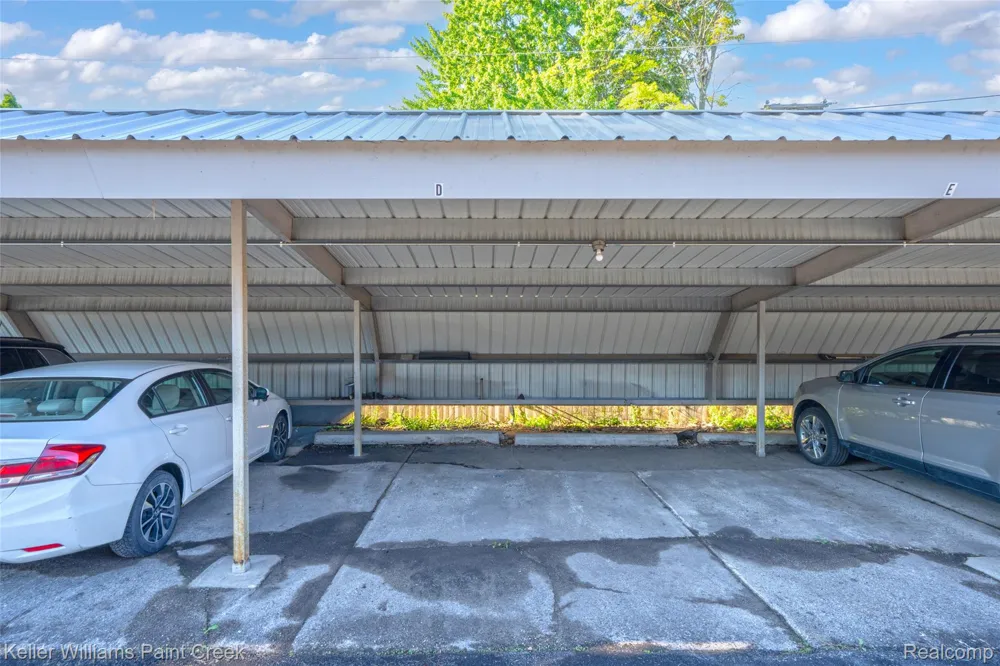 2309 Walton Boulevard #36 Rochester Hills City, MI 48309