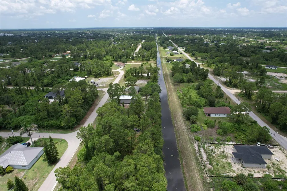 980 LAKESIDE DRIVE Lehigh Acres, FL 33974