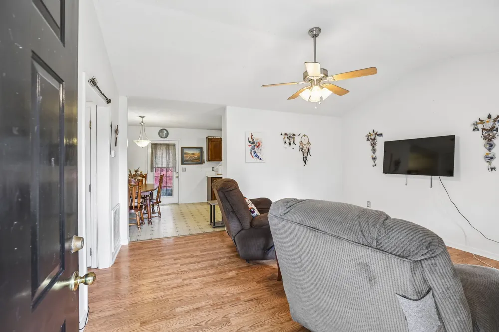 310 Redbud Ln Unionville, TN 37180