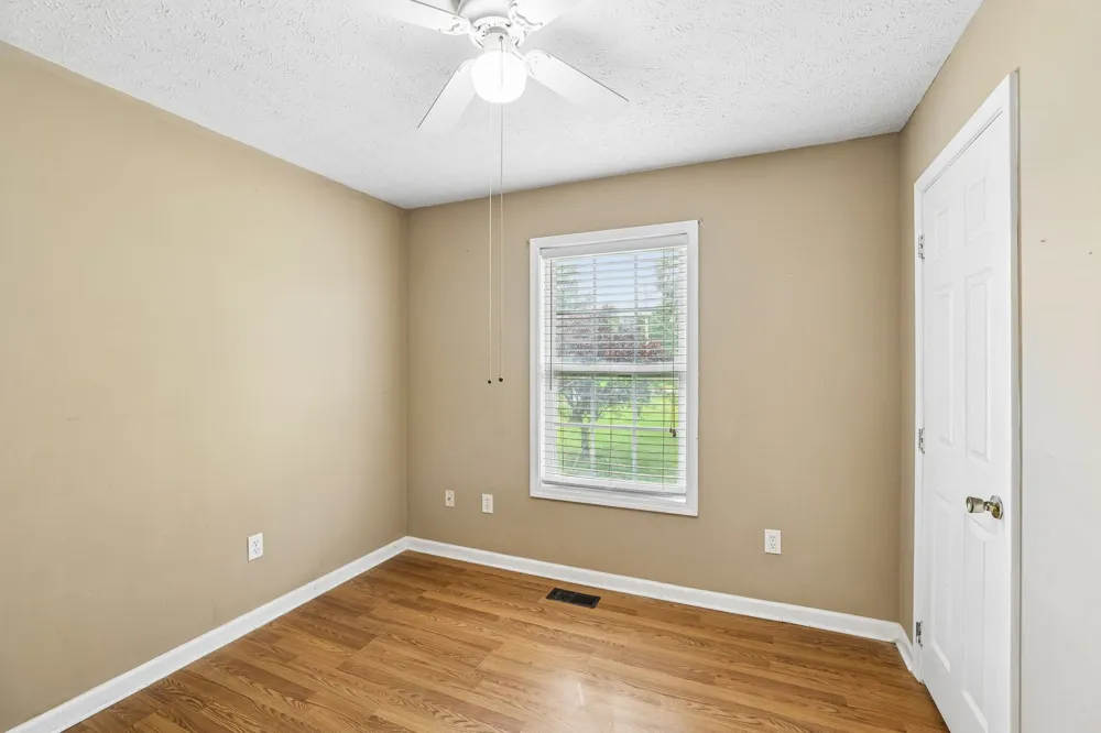 310 Redbud Ln Unionville, TN 37180