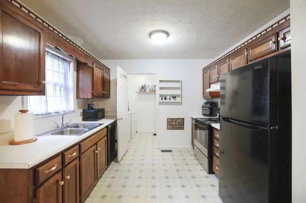 310 Redbud Ln Unionville, TN 37180