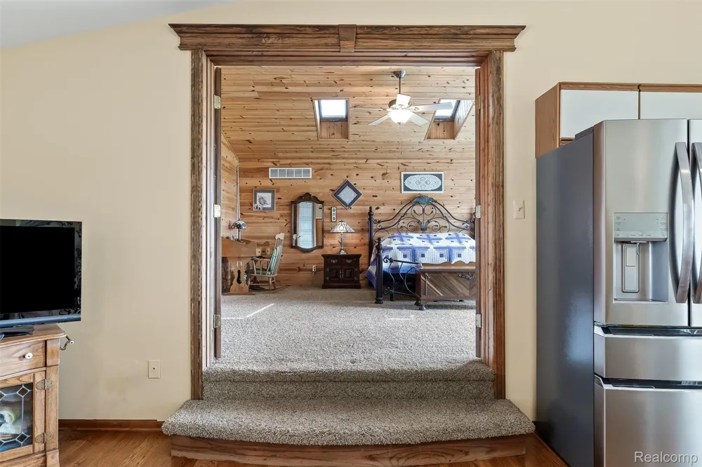 2745 Lari Court West Bloomfield Charter Township, MI 48324
