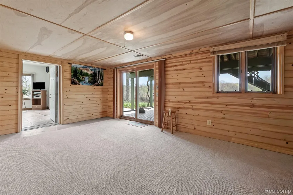 2745 Lari Court West Bloomfield Charter Township, MI 48324