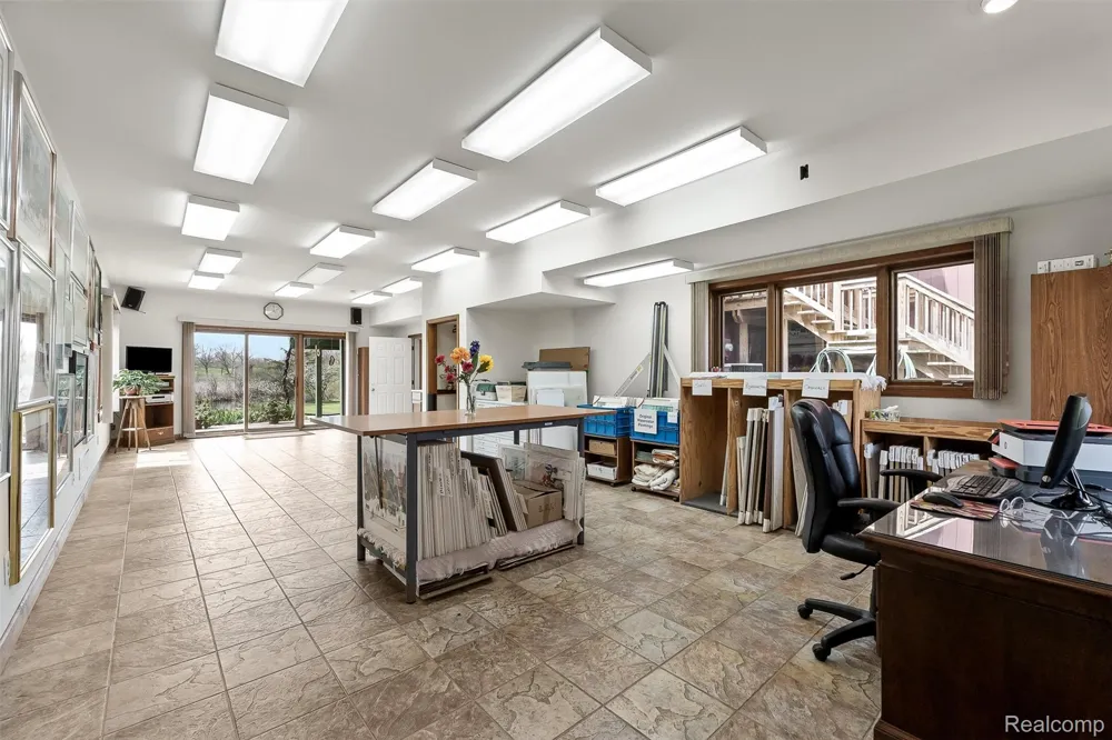 2745 Lari Court West Bloomfield Charter Township, MI 48324