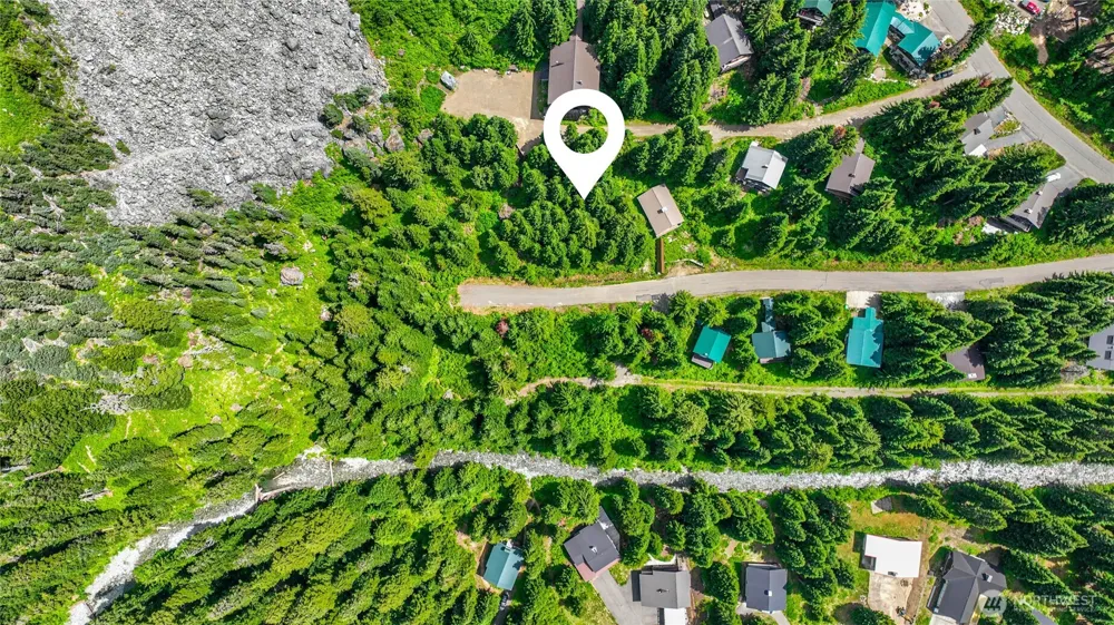 30 Saint Anton Snoqualmie Pass, WA 98068