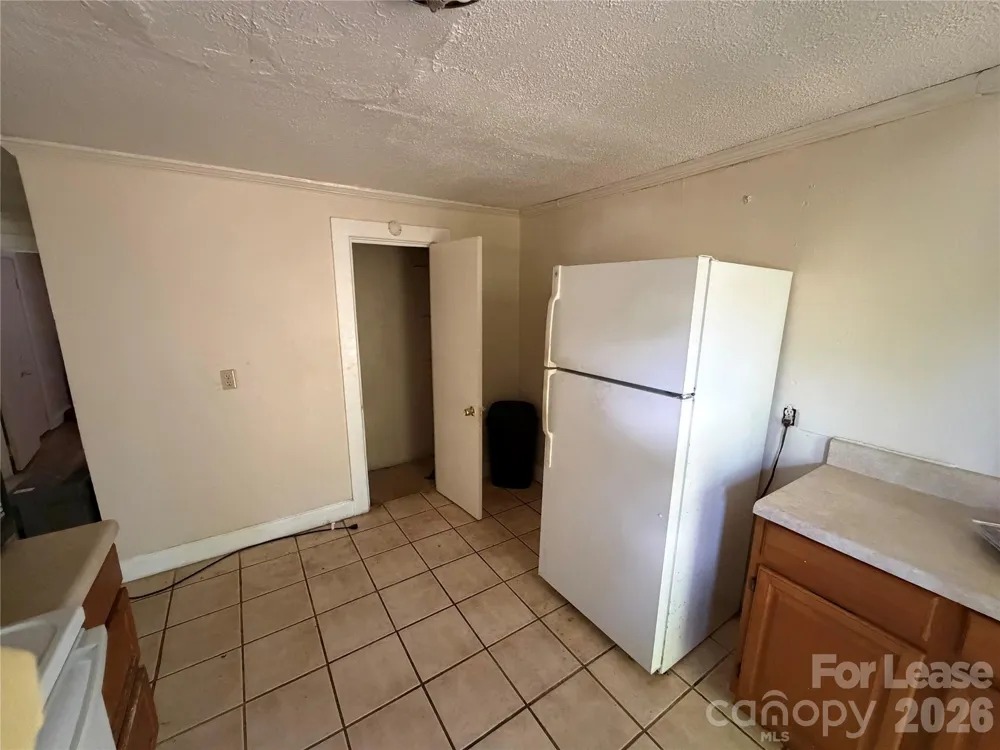 325 Chambers Street Statesville, NC 28677