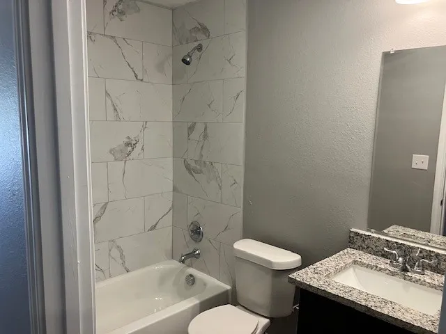 7476 Autumn Trail Frankston, TX 75763