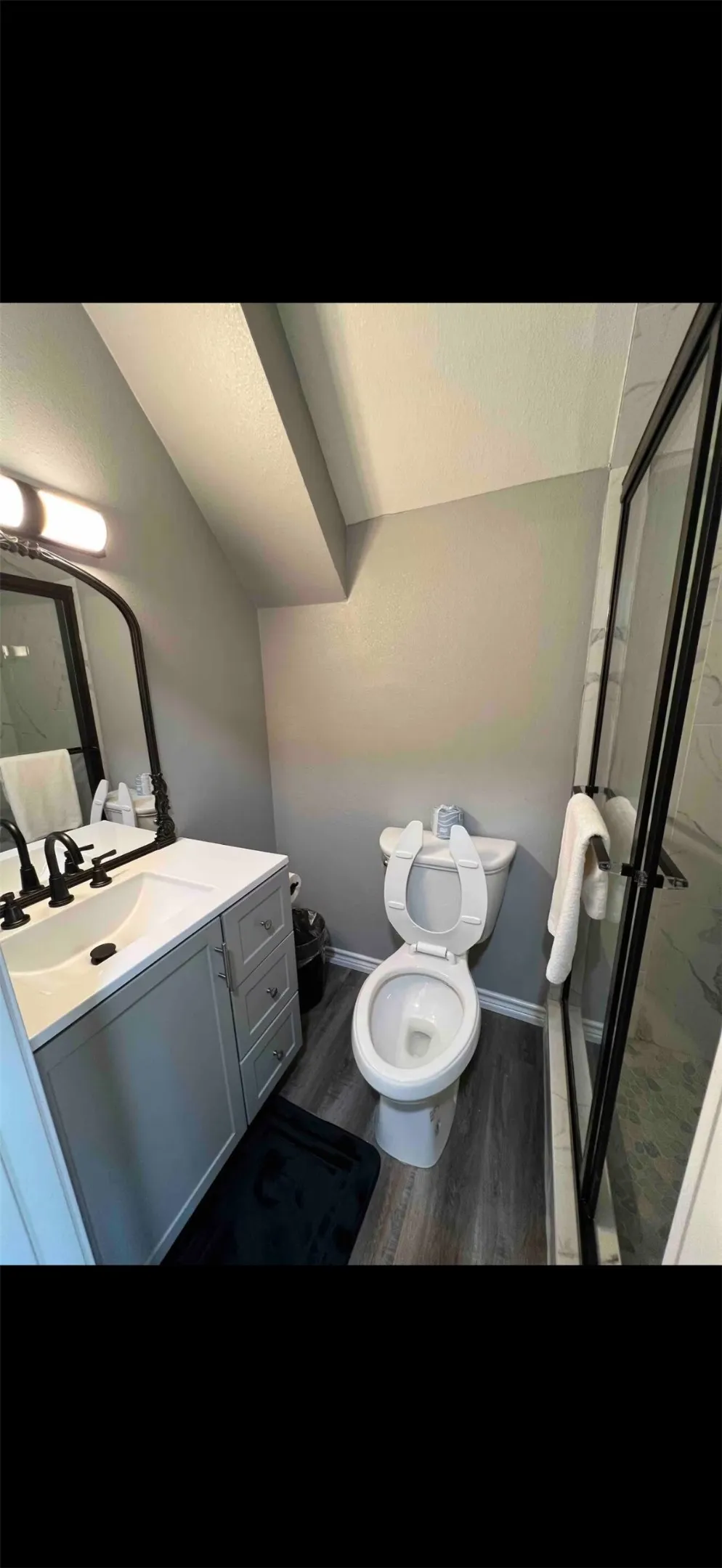 325 Bay Court Gun Barrel City, TX 75156