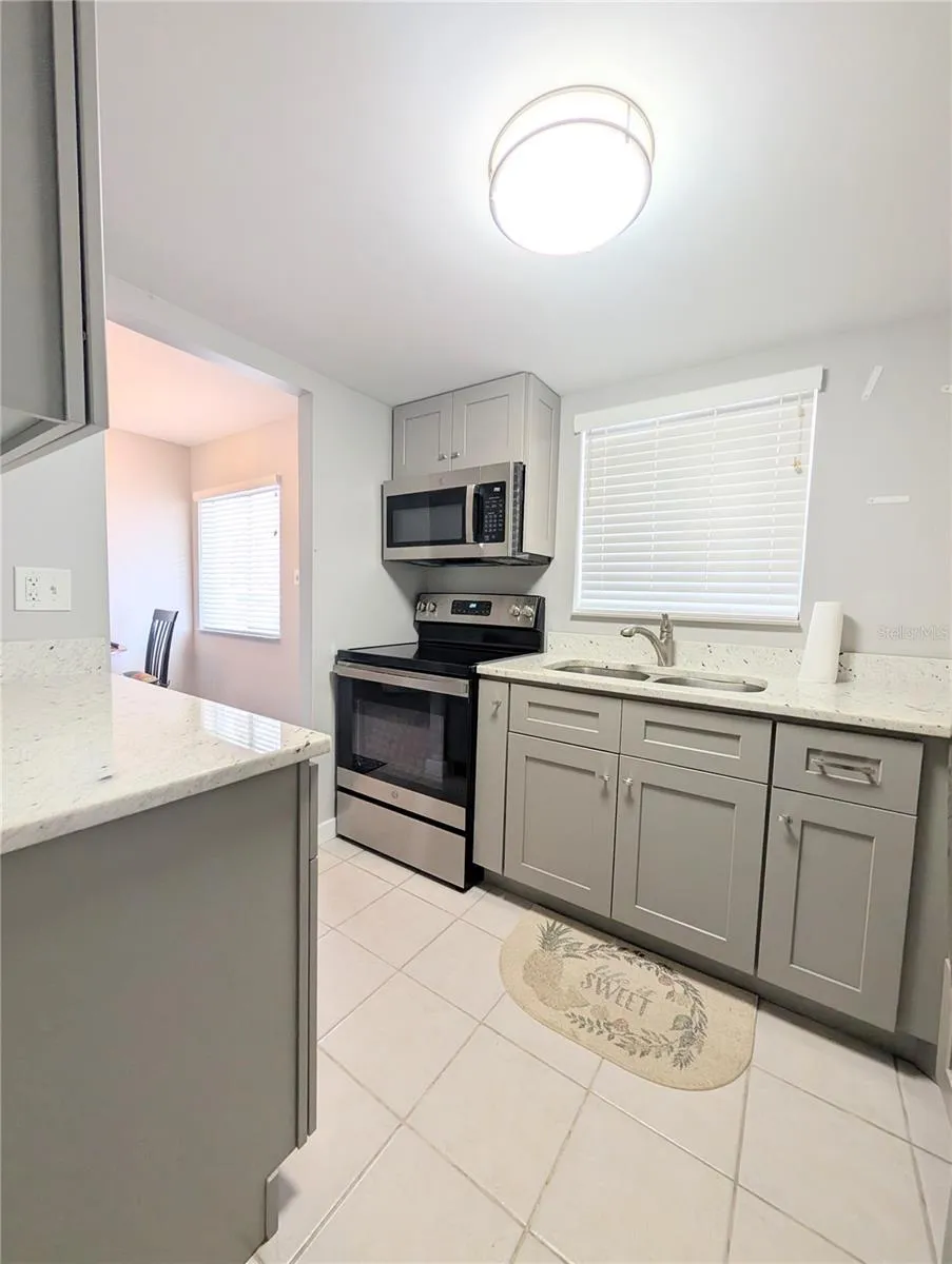 2008 CANAL DRIVE #M3 Bradenton, FL 34207